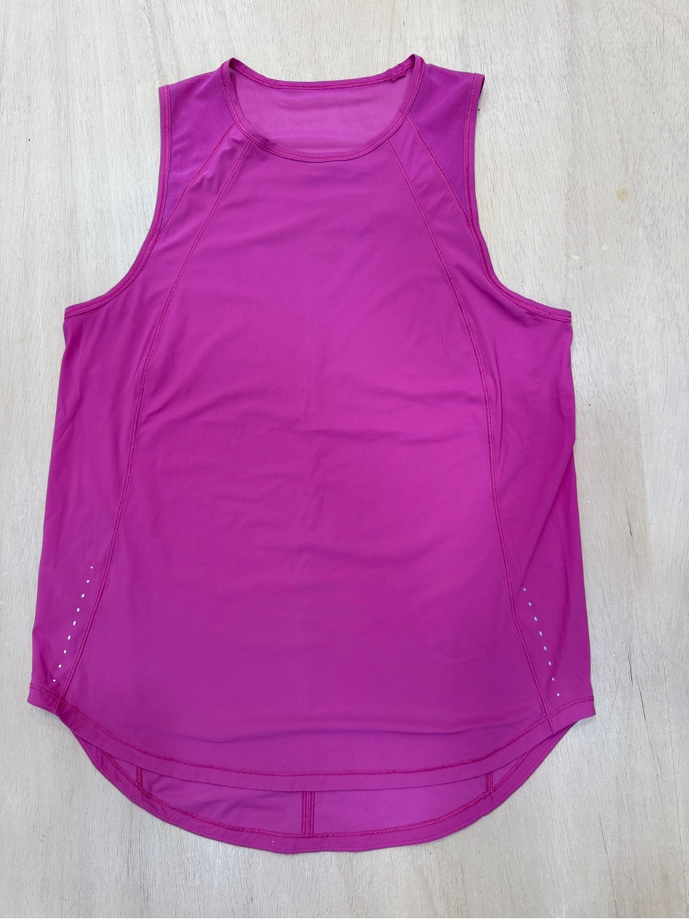 Lululemon athletica dark Pink flowy running/pickleball Tank medium size 6